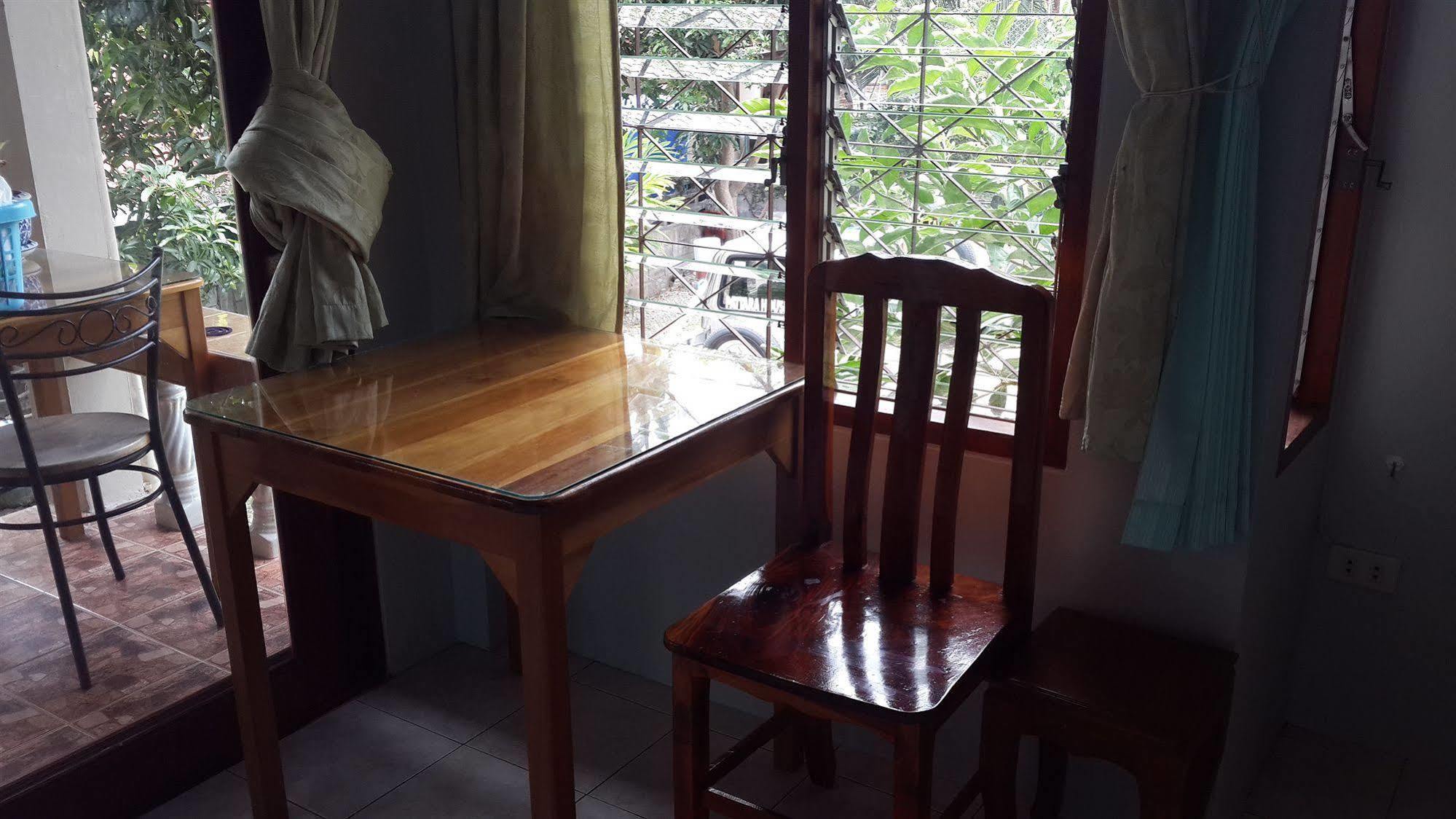 Pattara House Hotel Bãi biển Chaweng Ngoại thất bức ảnh