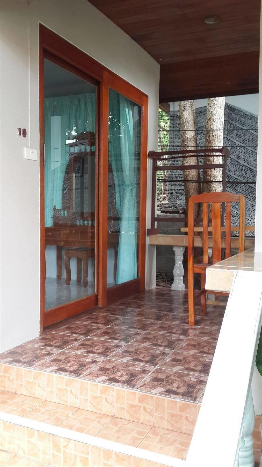 Pattara House Hotel Bãi biển Chaweng Ngoại thất bức ảnh