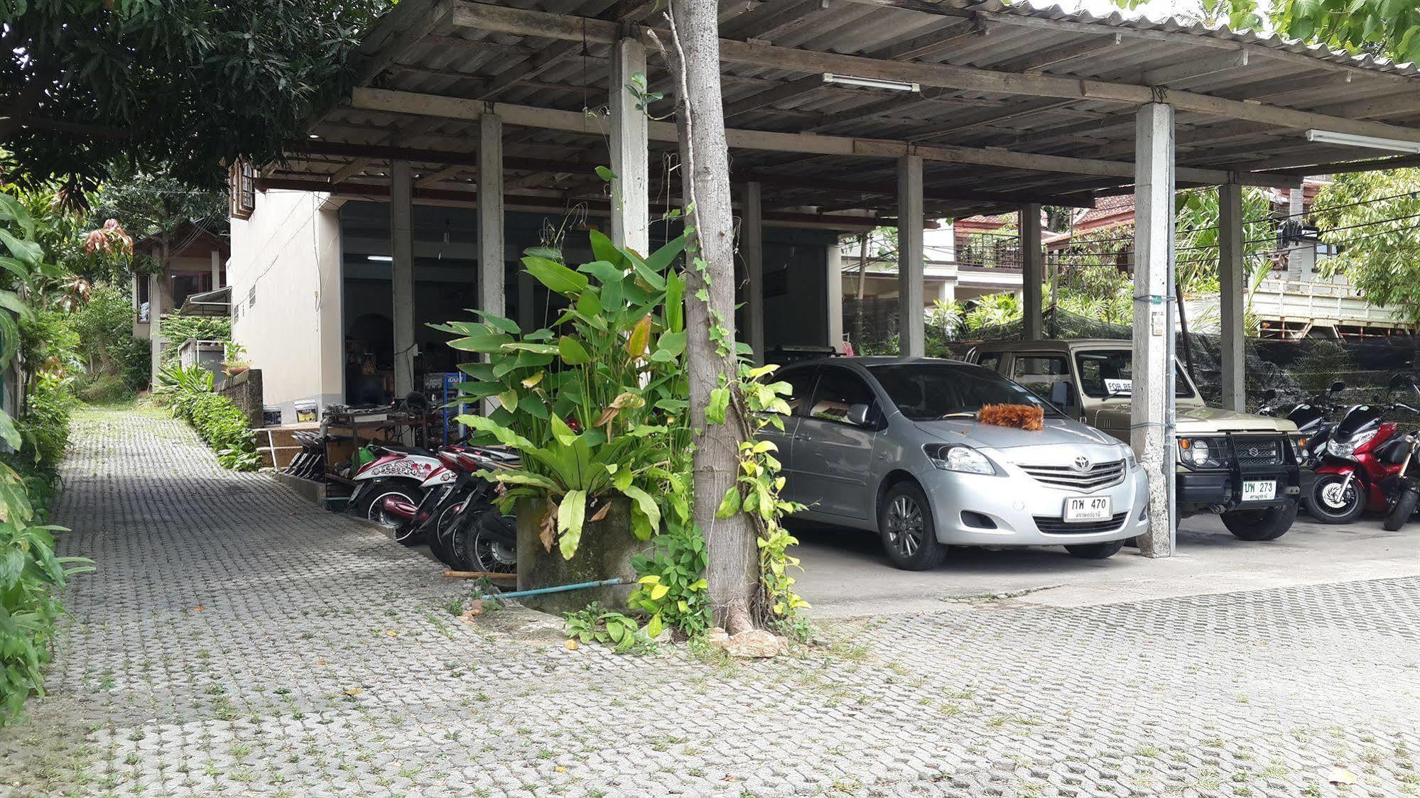 Pattara House Hotel Bãi biển Chaweng Ngoại thất bức ảnh